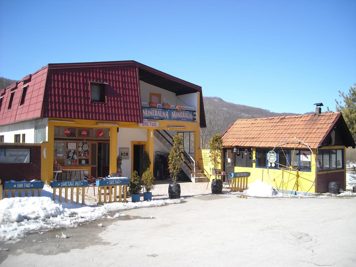 Motel Sretno Good Luck Trnovo Екстер'єр фото