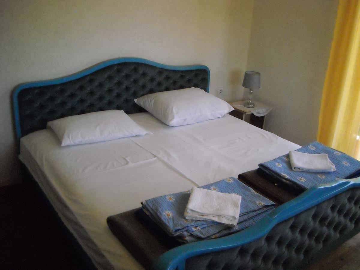 Motel Sretno Good Luck Trnovo Екстер'єр фото