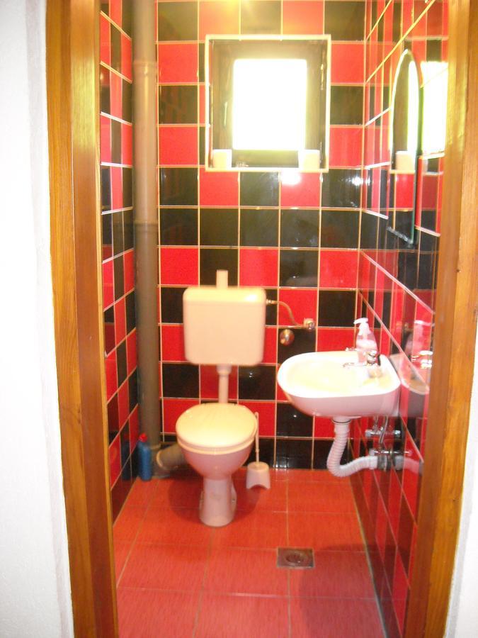 Motel Sretno Good Luck Trnovo Екстер'єр фото