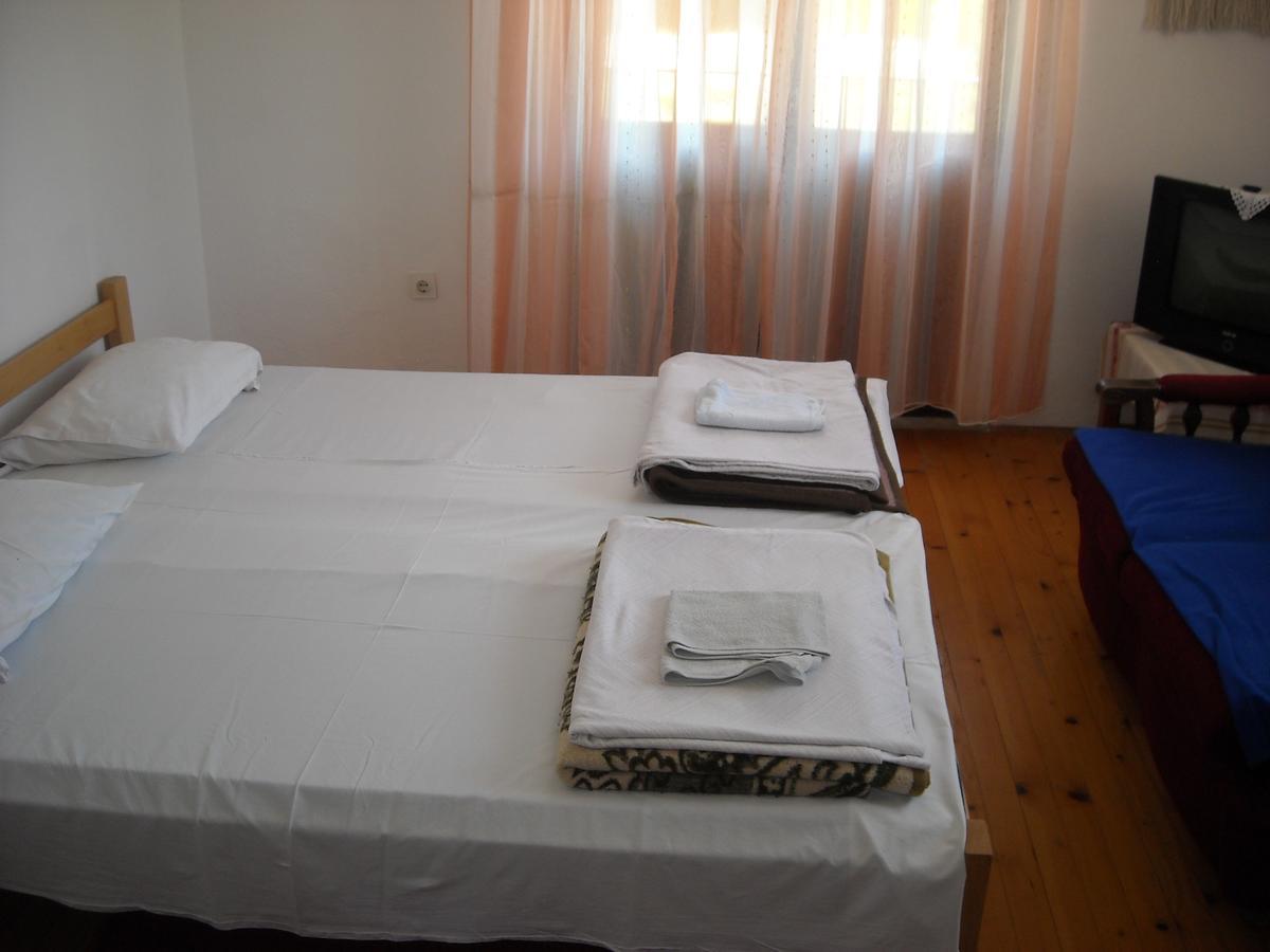 Motel Sretno Good Luck Trnovo Екстер'єр фото