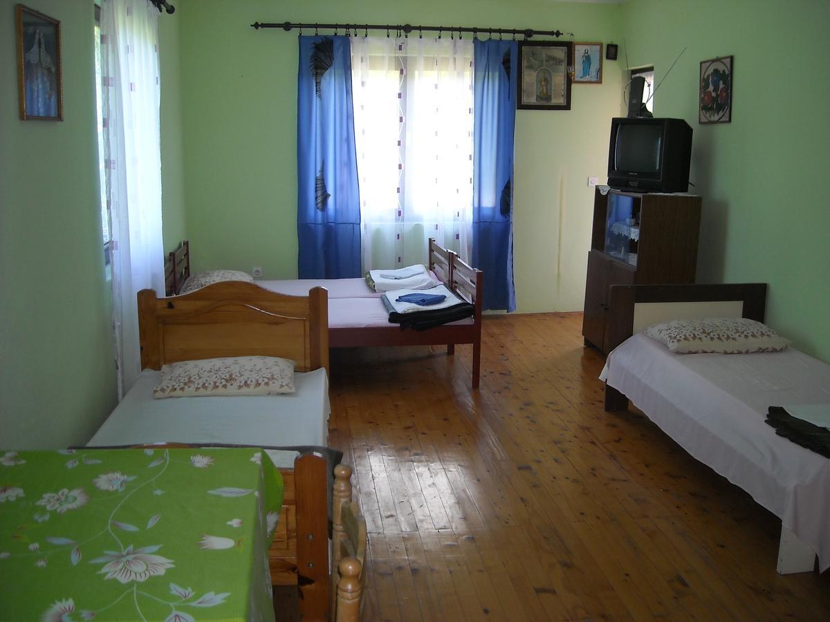 Motel Sretno Good Luck Trnovo Екстер'єр фото